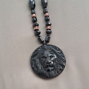 Lion Necklace 12/24